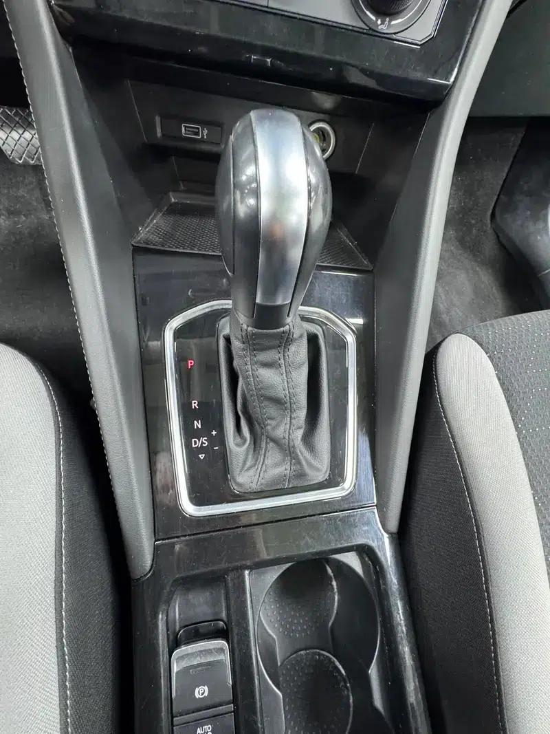 Jetta VS7 2023 280TSI Automatic Entry-Level Edition — миниатюра 19
