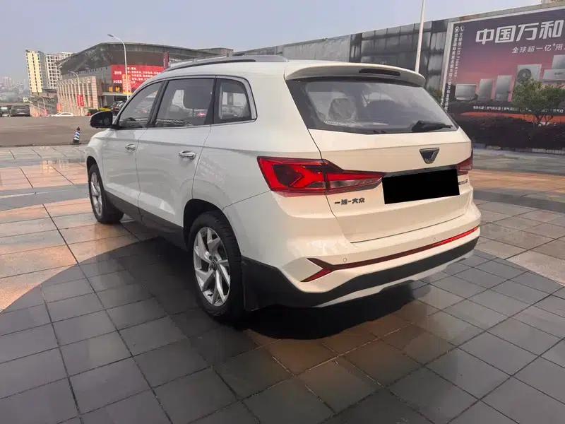 Jetta VS7 2023 280TSI Automatic Entry-Level Edition — миниатюра 4
