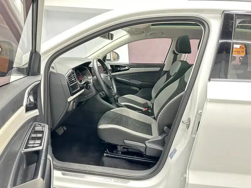 Jetta VS7 2023 280TSI Automatic Entry-Level Edition — миниатюра 17