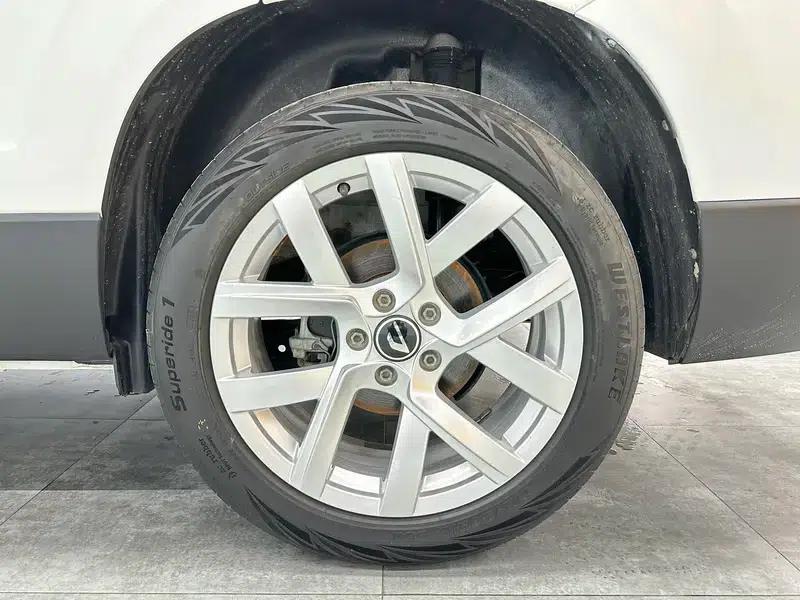 Jetta VS7 2023 280TSI Automatic Entry-Level Edition — миниатюра 9