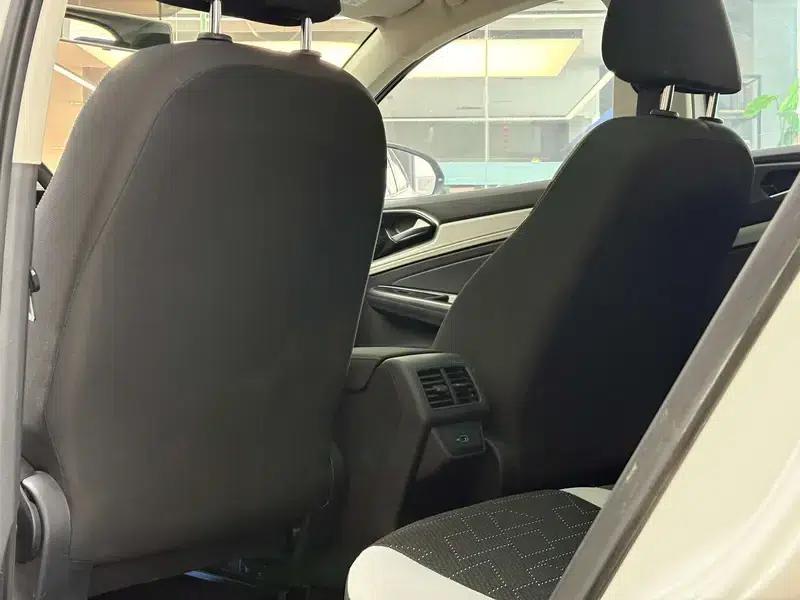Jetta VS7 2023 280TSI Automatic Entry-Level Edition — миниатюра 16