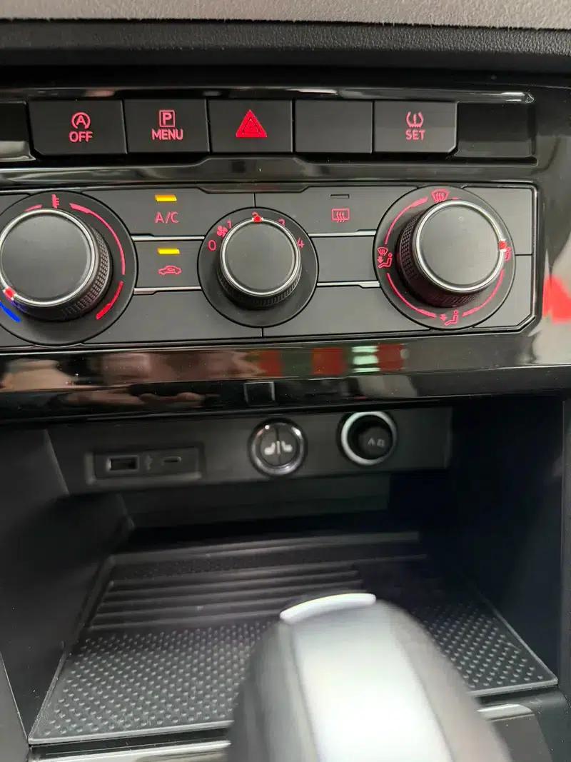 Jetta VS7 2023 280TSI Automatic High-Gloss Enjoy Edition — миниатюра 7