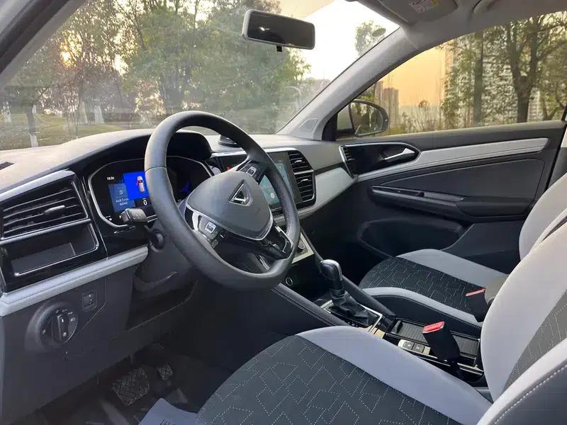 Jetta VS7 2023 280TSI Automatic Entry-Level Edition — миниатюра 8
