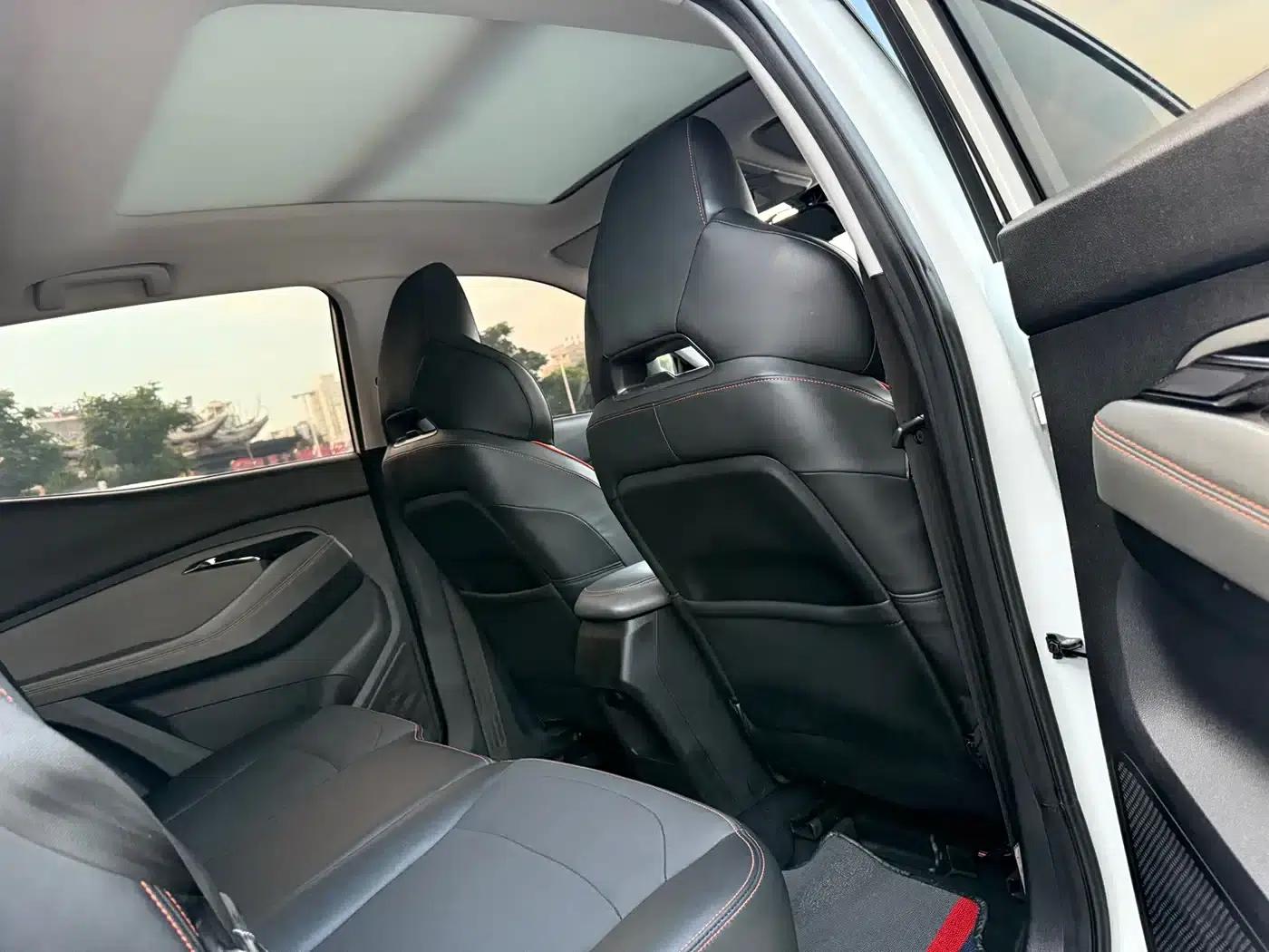 Baojun RS-3 2020 1.5L Manual Intelligent Luxury Edition — миниатюра 8