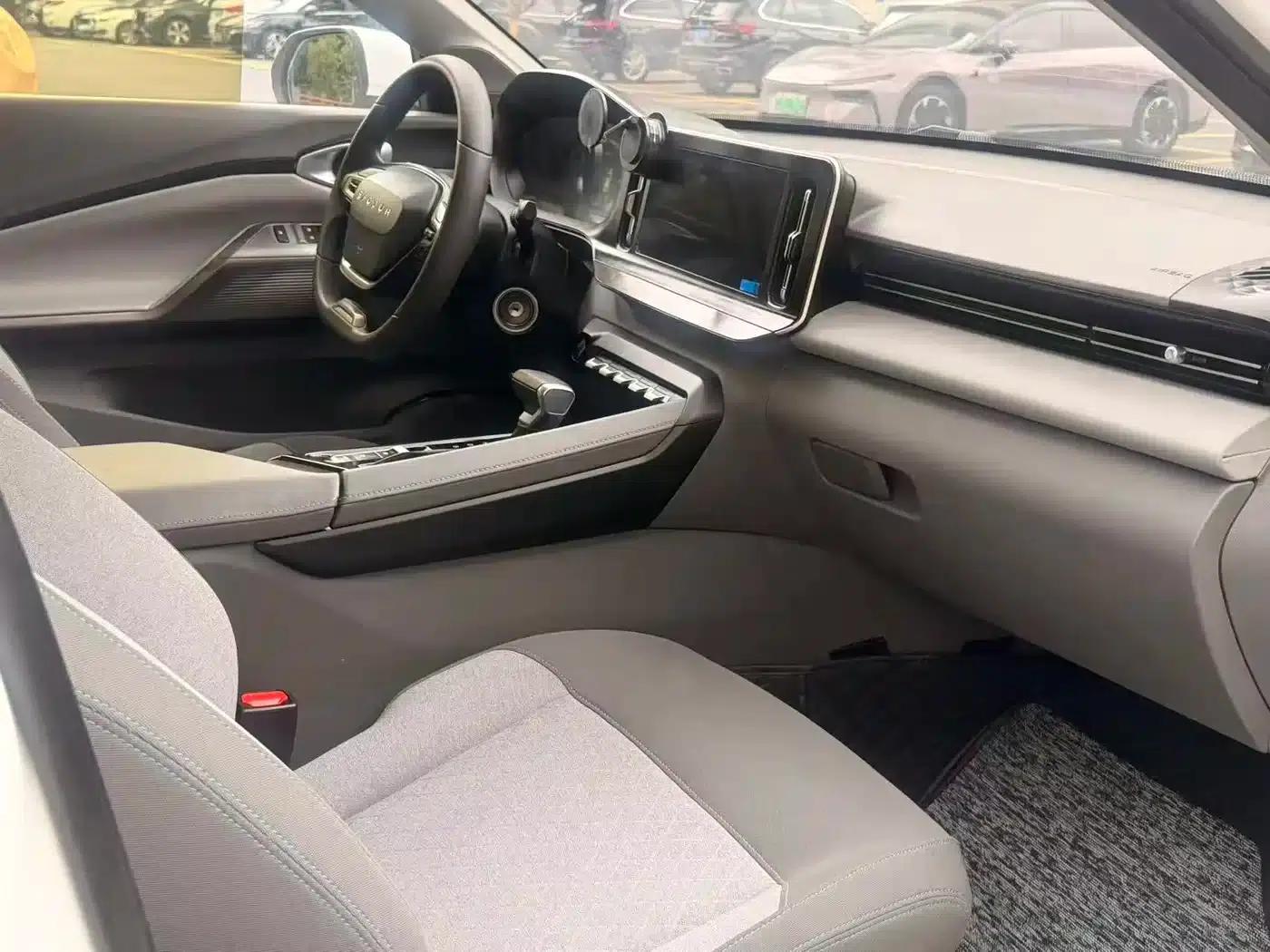 Baojun RC-5 2020 1.5L CVT Smart Elite Edition — миниатюра 15