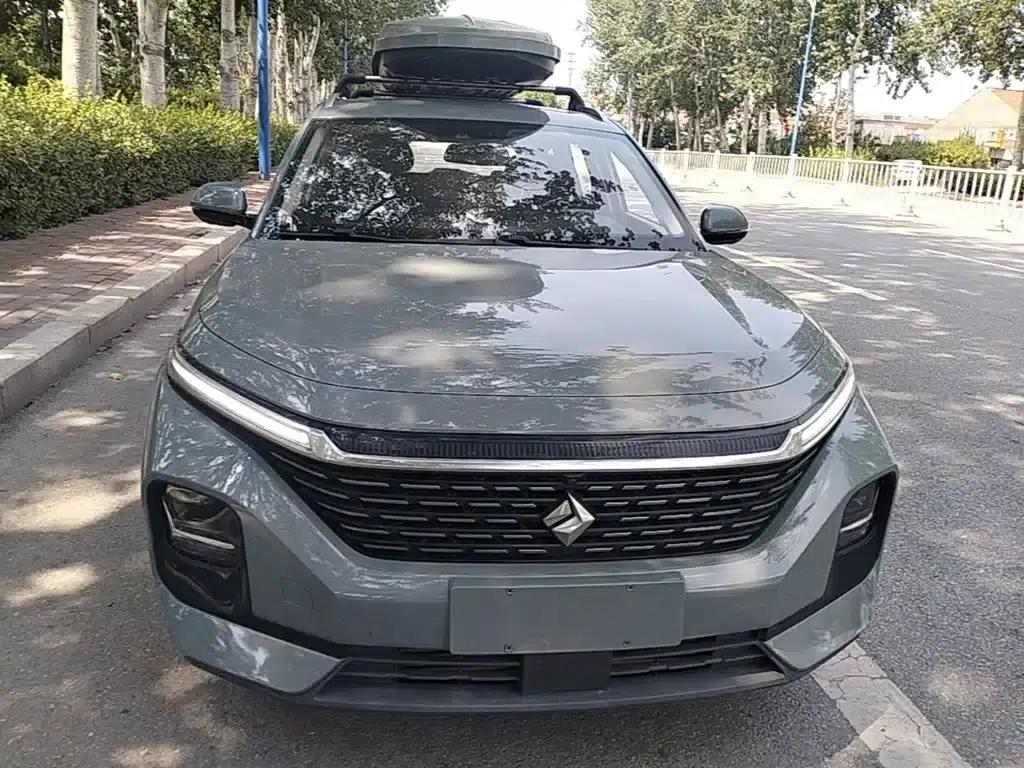 Baojun Valli 2021 1.5T Nagqu Fanxing CVT Flagship Edition — миниатюра 3