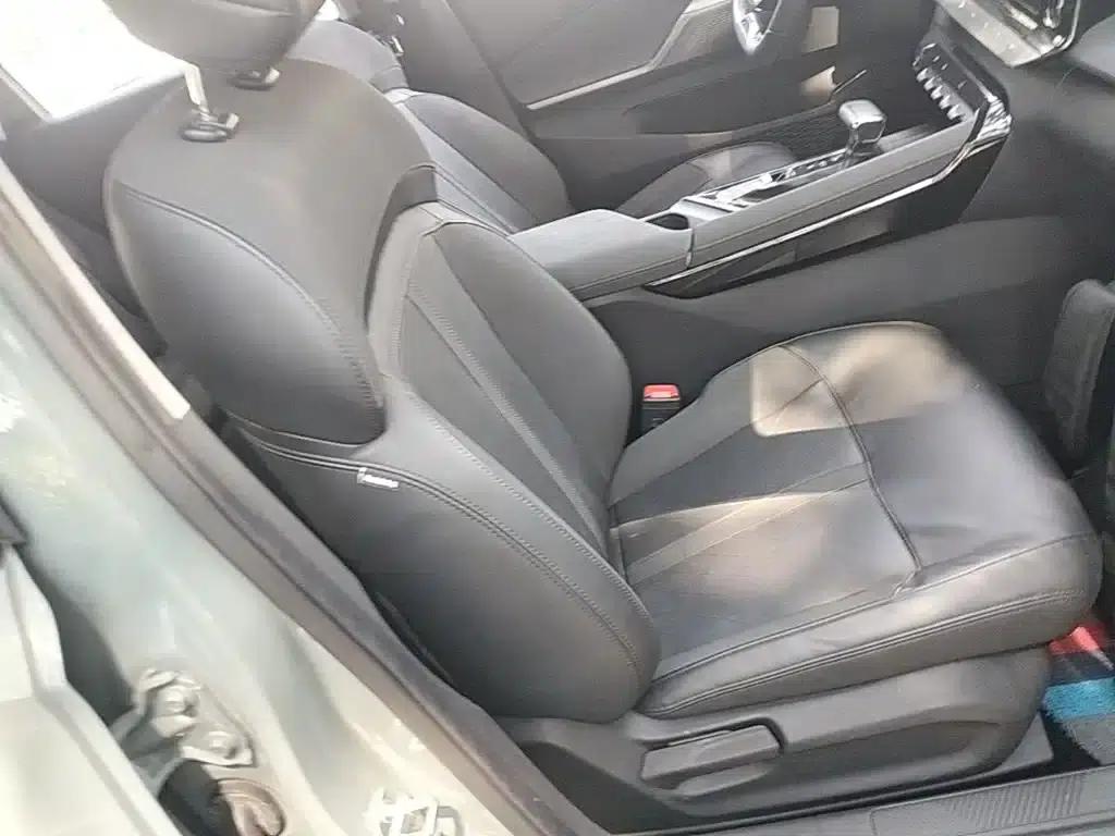 Baojun Valli 2021 1.5T Nagqu Fanxing CVT Flagship Edition — миниатюра 25