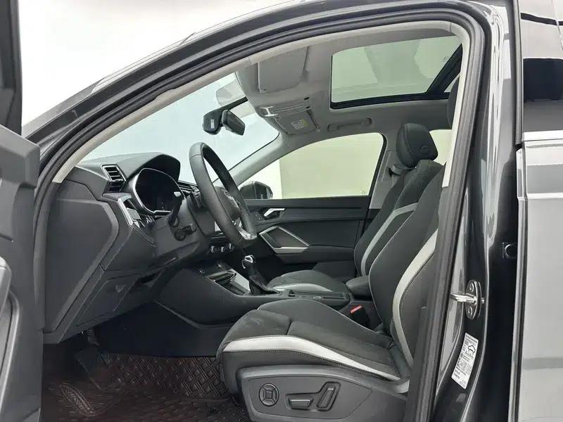 Audi Q3 2023 35 TFSI Fashion Dynamic Edition — миниатюра 16