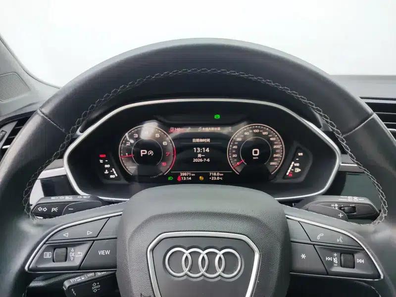Audi Q3 2023 35 TFSI Fashion Dynamic Edition — миниатюра 16