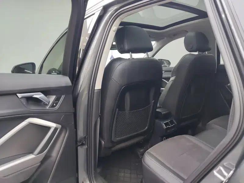Audi Q3 2023 35 TFSI Fashion Dynamic Edition — миниатюра 18