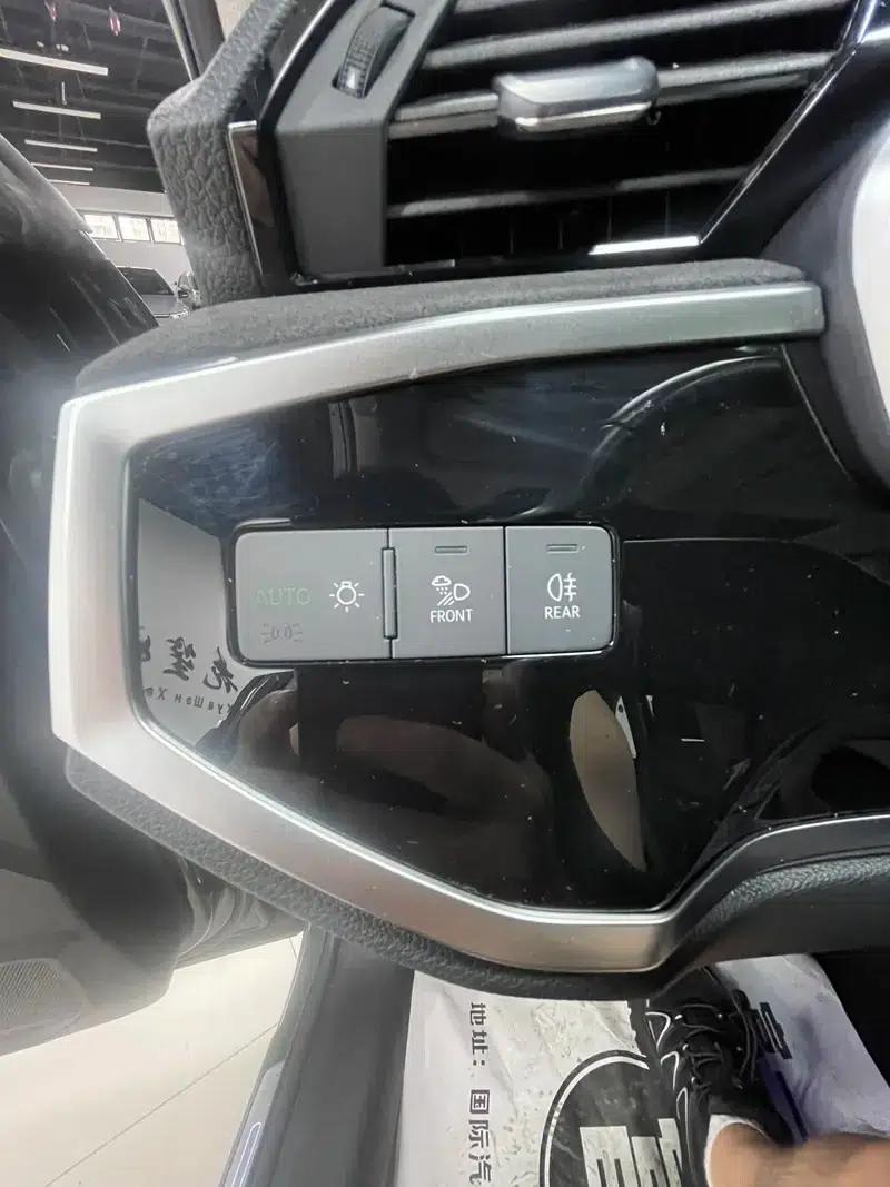 Audi Q3 2022 35 TFSI Fashion Dynamic Edition — миниатюра 12