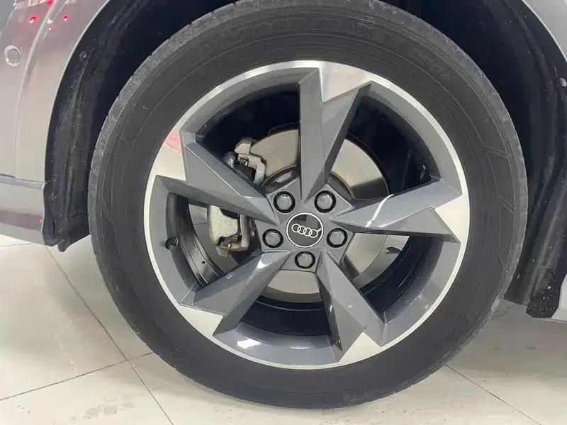 Audi Q3 2022 35 TFSI Fashion Dynamic Edition — миниатюра 10