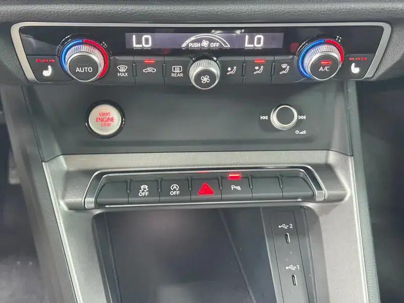 Audi Q3 2022 35 TFSI Fashion Dynamic Edition — миниатюра 10