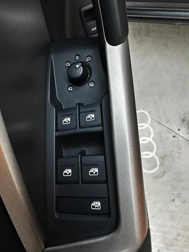 Audi Q3 2023 35 TFSI Fashion Dynamic Edition — миниатюра 11