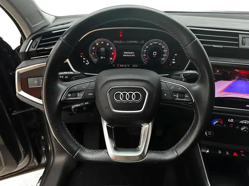 Audi Q3 2023 35 TFSI Fashion Dynamic Edition — миниатюра 18
