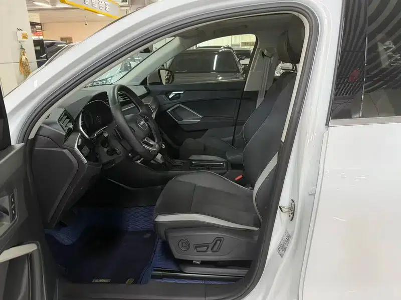 Audi Q3 2022 35 TFSI Fashion Dynamic Edition — миниатюра 8