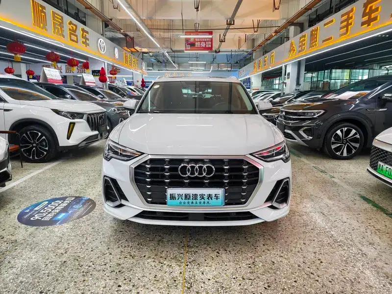 Audi Q3 2020 35 TFSI Fashion Dynamic Edition — миниатюра 2