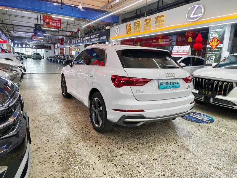 Audi Q3 2020 35 TFSI Fashion Dynamic Edition — миниатюра 4