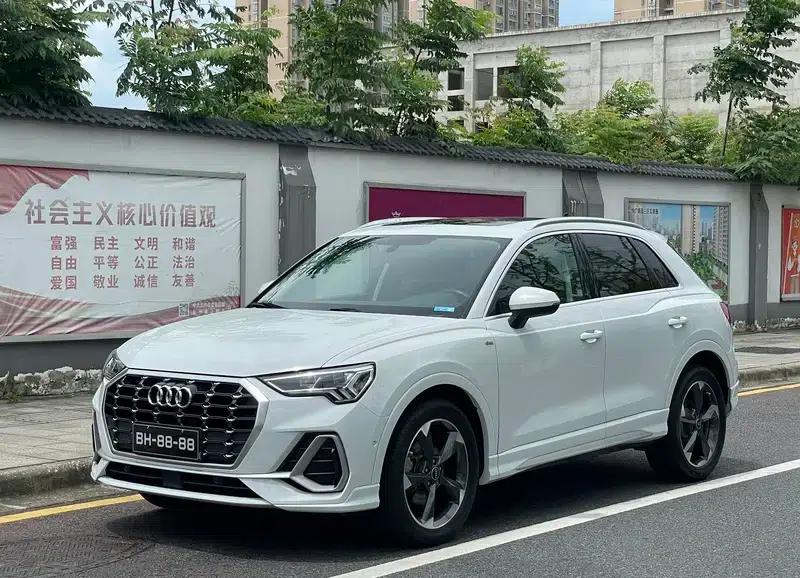 Audi Q3 2022 35 TFSI Fashion Dynamic Edition — миниатюра 1