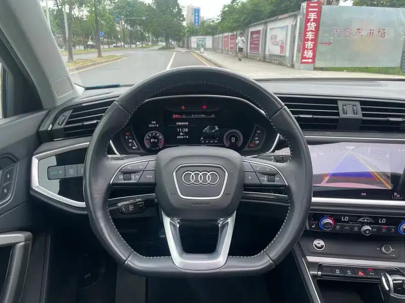 Audi Q3 2022 35 TFSI Fashion Dynamic Edition — миниатюра 13