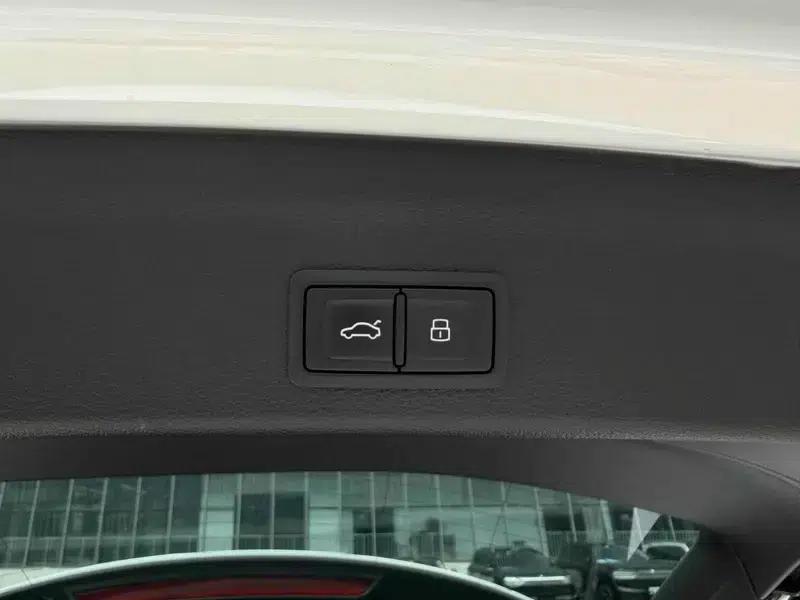 Audi Q3 2022 35 TFSI Fashion Dynamic Edition — миниатюра 10