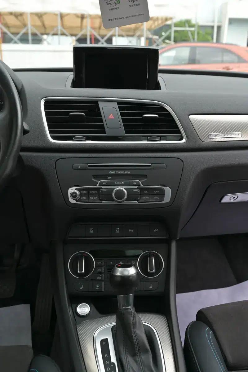 Audi Q3 2016 40 TFSI quattro All-Wheel Drive Sport — миниатюра 12
