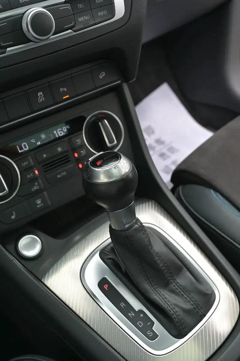 Audi Q3 2016 40 TFSI quattro All-Wheel Drive Sport — миниатюра 14