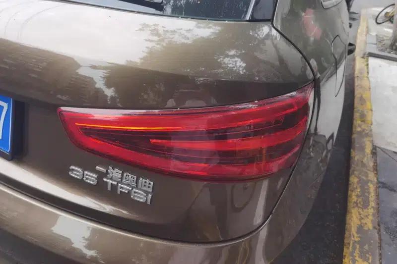 Audi Q3 2015 35 TFSI Comfort — миниатюра 5