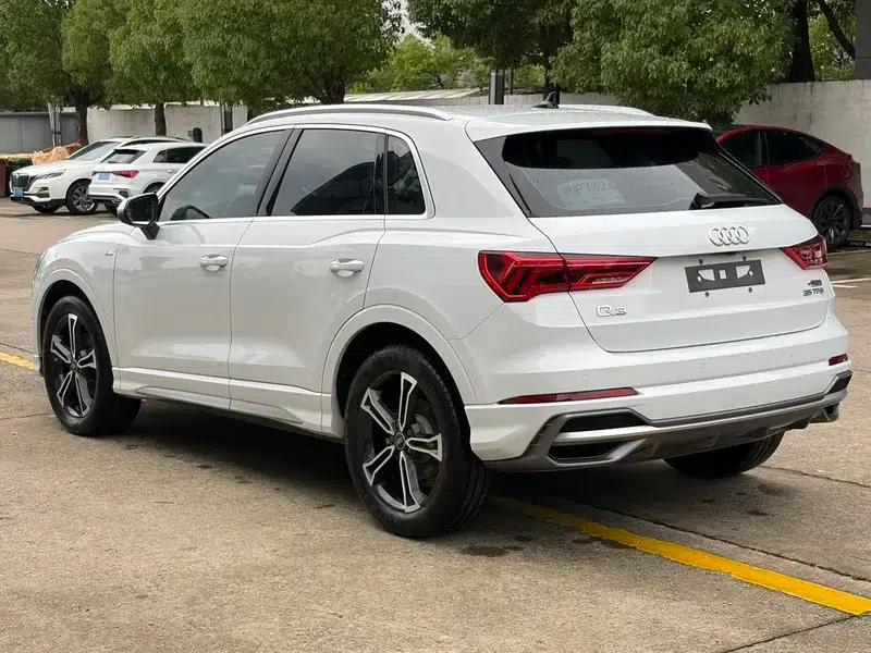 Audi Q3 2022 35 TFSI Fashion Elegance — миниатюра 4