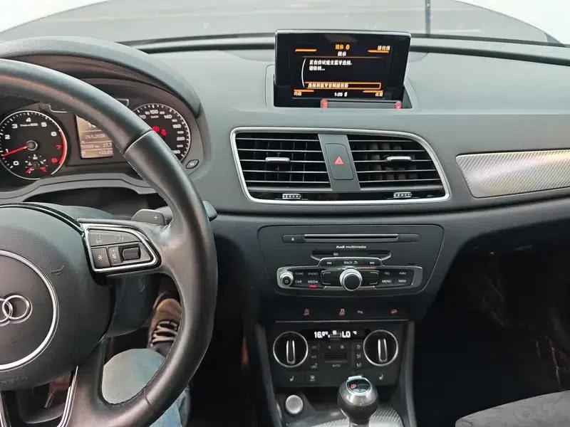 Audi Q3 2018 30th Anniversary Edition 35 TFSI Sport — миниатюра 12