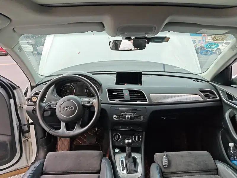 Audi Q3 2018 30th Anniversary Edition 35 TFSI Sport — миниатюра 10
