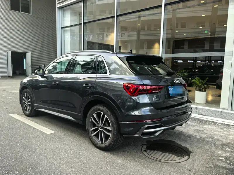 Audi Q3 2022 35 TFSI Progressive Dynamic — миниатюра 4