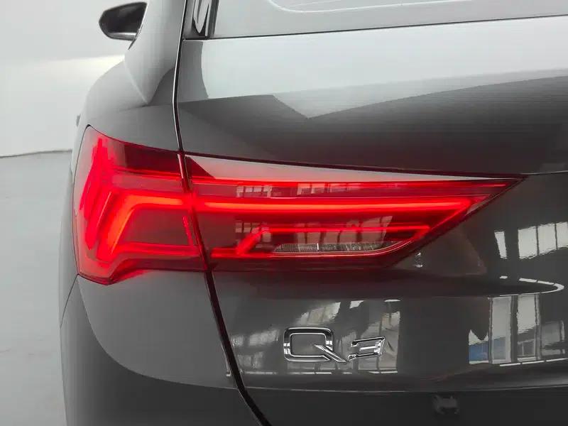 Audi Q3 2021 35 TFSI Progressive Dynamic — миниатюра 13