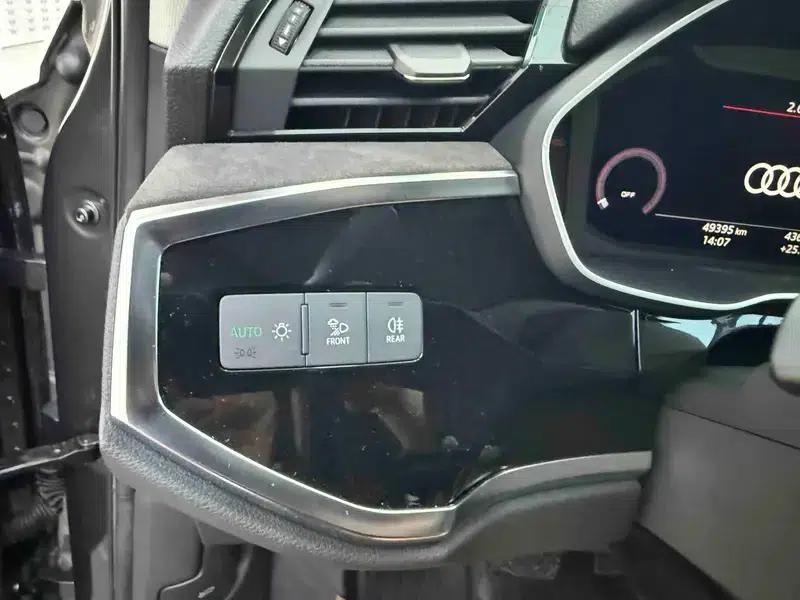 Audi Q3 2022 35 TFSI Fashion Dynamic Edition — миниатюра 16