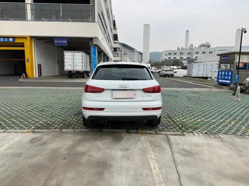 Audi Q3 2018 30th Anniversary Edition 30 TFSI Fashion Model — миниатюра 5