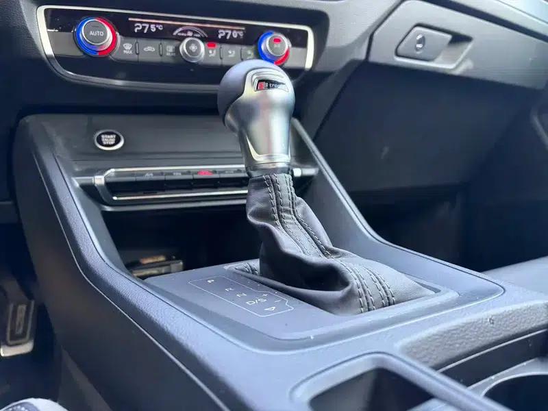Audi Q3 2024 35 TFSI Fashion Dynamic Edition — миниатюра 19