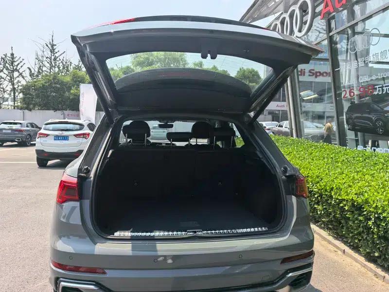 Audi Q3 2024 35 TFSI Fashion Dynamic Edition — миниатюра 22