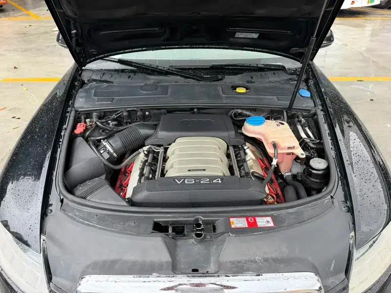 Audi A6L 2010 2.4L Luxury — миниатюра 4