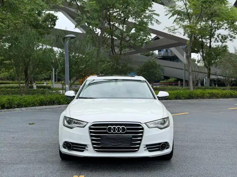 Audi A6L 2014 TFSI Standard Edition — миниатюра 2