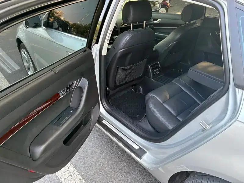 Audi A6L 2011 2.0 TFSI Automatic Comfort — миниатюра 8