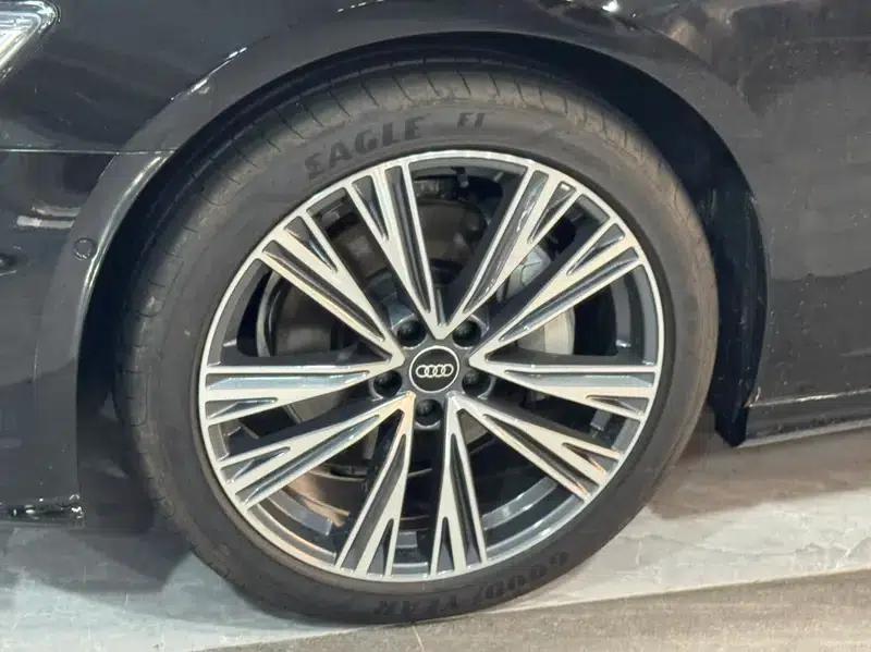 Audi A6L 2026 45 TFSI Premium Dynamic Edition — миниатюра 9