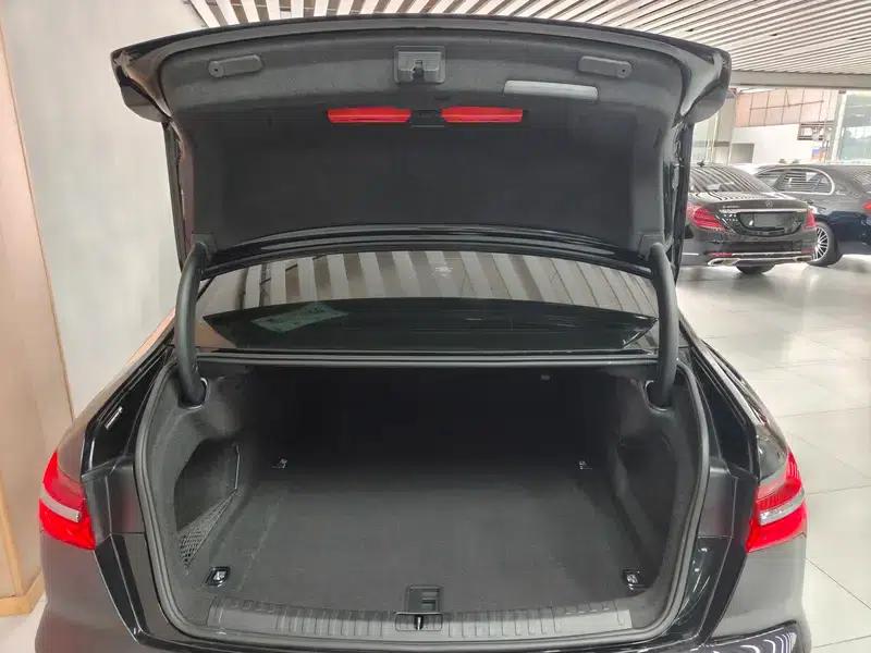 Audi A6L 2024 40 TFSI Luxury Dynamic — миниатюра 13
