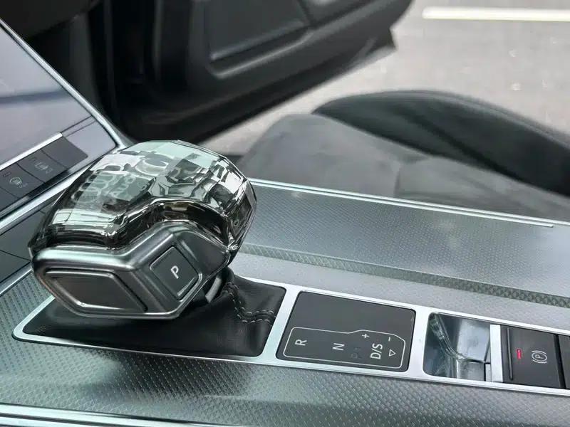 Audi A6L 2021 45 TFSI quattro Premium Dynamic Edition — миниатюра 23