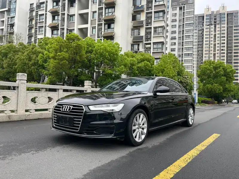 Audi A6L 2018 30th Anniversary Edition TFSI Progressive — миниатюра 1