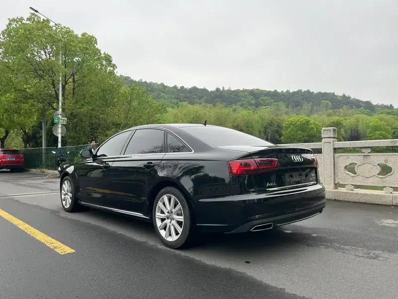 Audi A6L 2018 30th Anniversary Edition TFSI Progressive — миниатюра 4