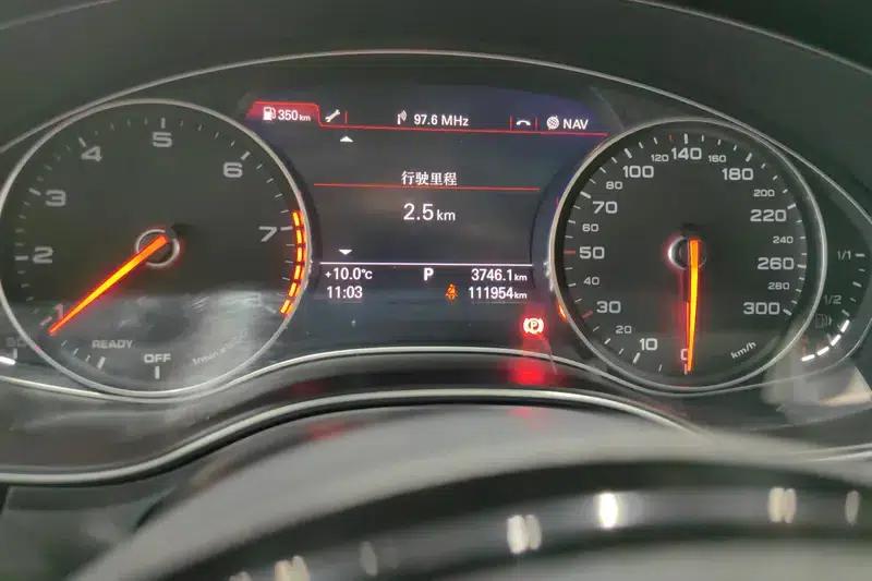 Audi A6L 2018 35 TFSI Collector's Edition — миниатюра 13