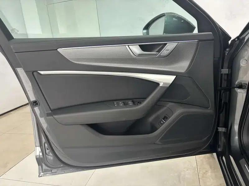 Audi A6L 2024 45 TFSI Premium Dynamic Edition — миниатюра 11