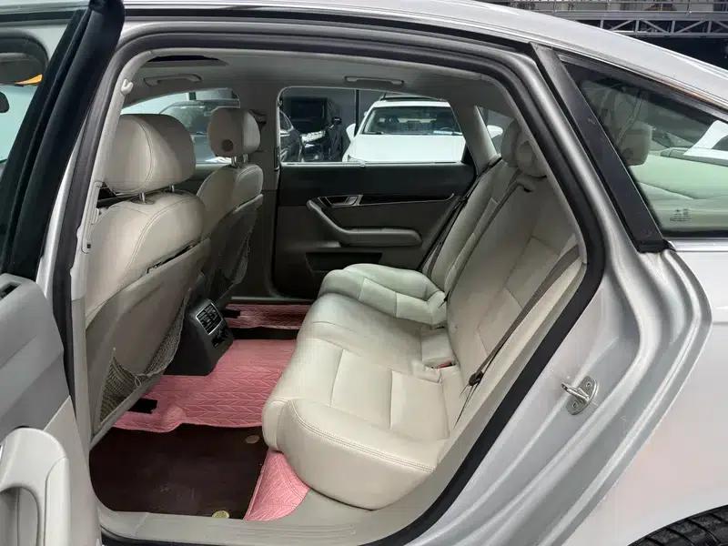 Audi A6L 2008 2.0T Automatic Standard Edition — миниатюра 9