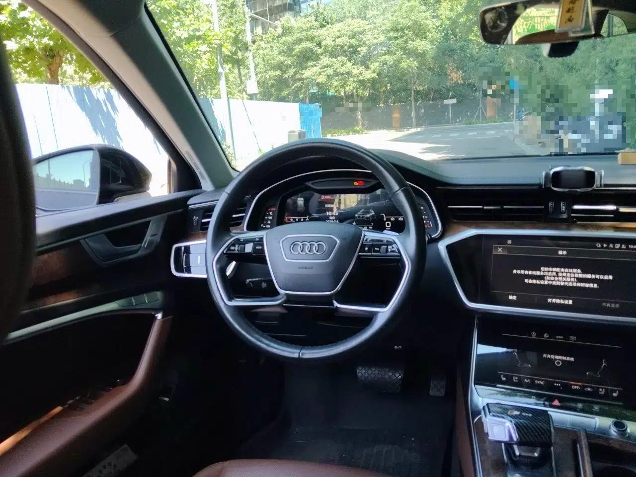 Audi A6 2021 allroad quattro Explorer 55 TFSI Prestige Off-Road Model — миниатюра 10