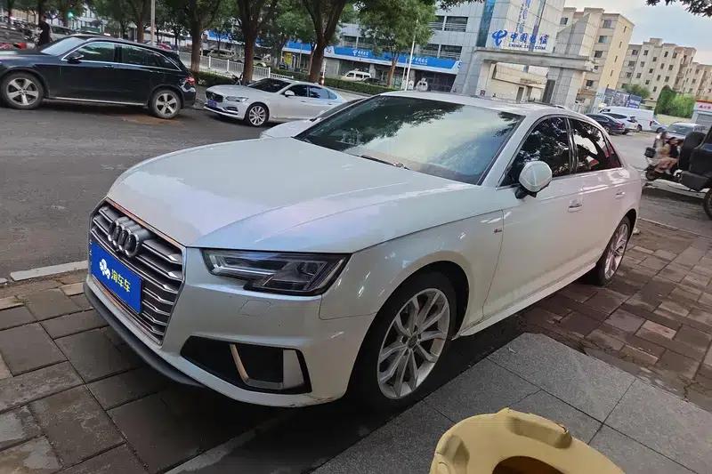 Audi A4L 2019 40 TFSI Progressive (China VI Emission Standard) — миниатюра 1